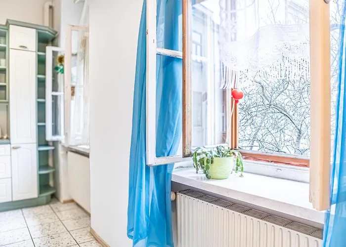 Appartement Simple 3br Near Wiener Stadthalle *